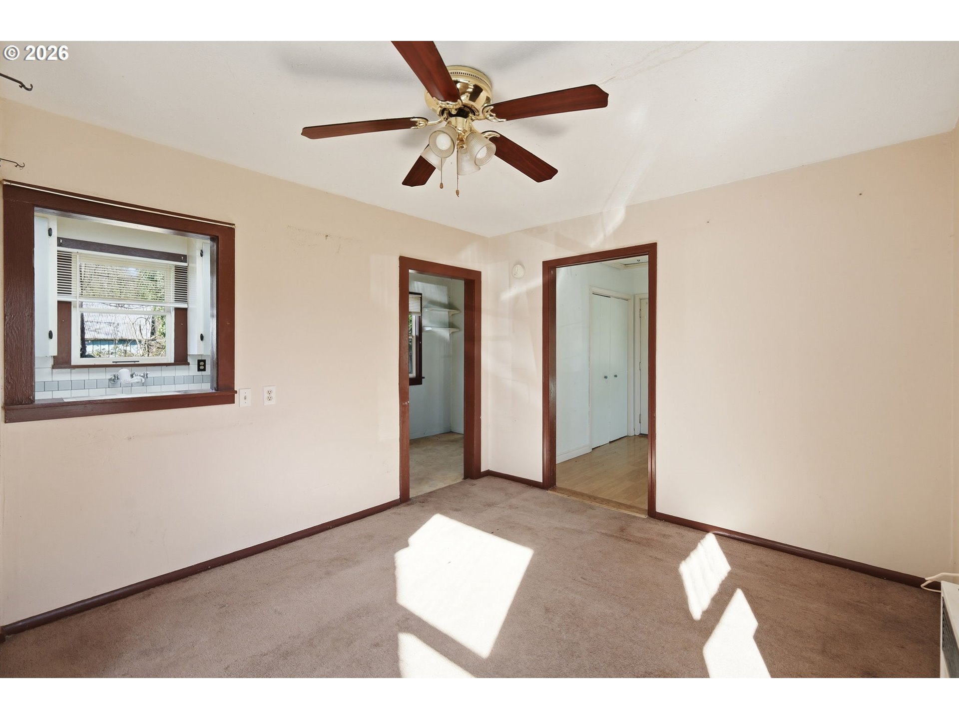 36725 Jasper Road Springfield, OR 97478 - Photo 33 of 46 a view of livingroom with hardwood floor and ceiling fan