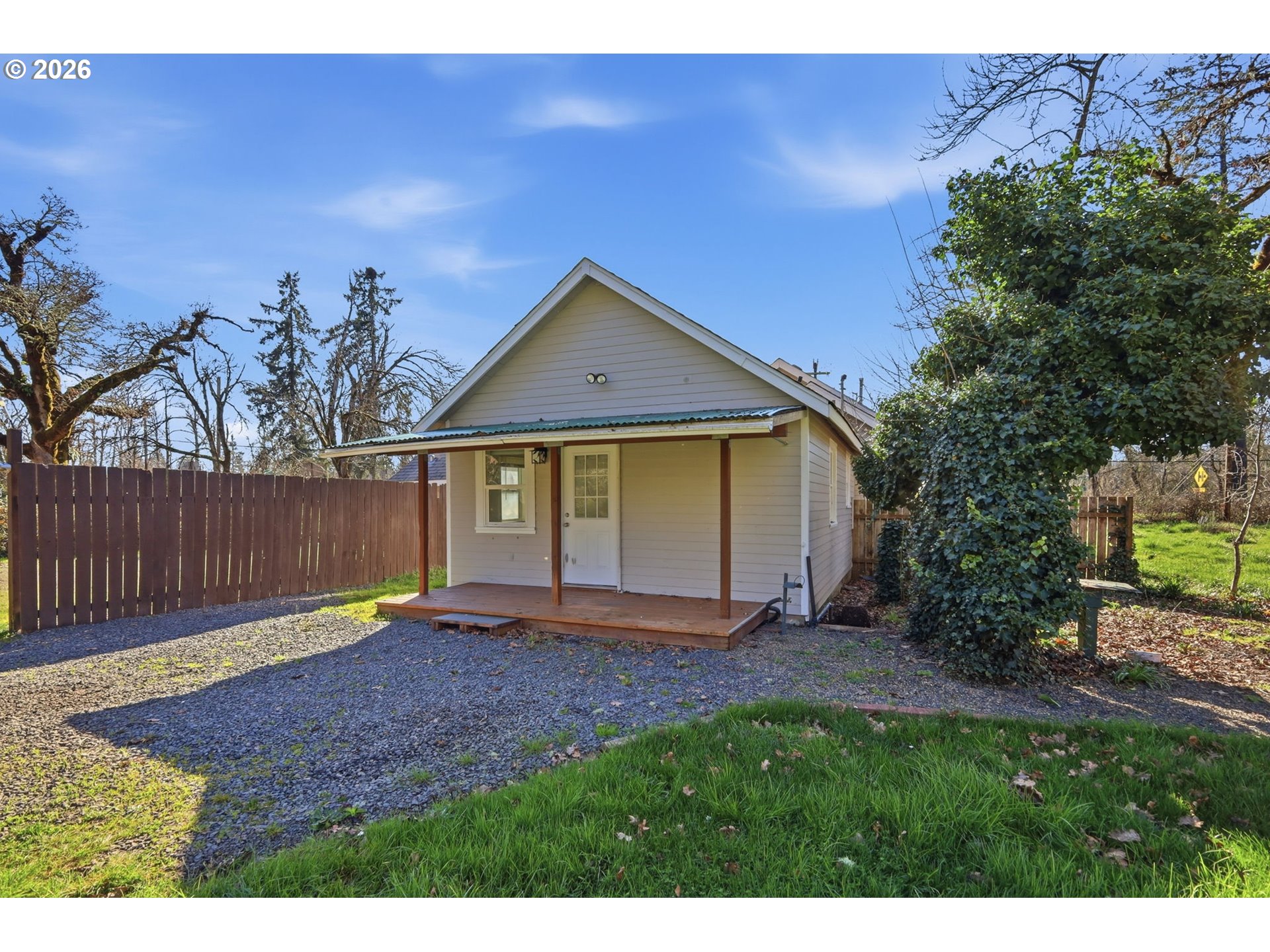 36725 Jasper Road Springfield, OR 97478 - Photo 42 of 46 a view of outdoor space yard and mountain