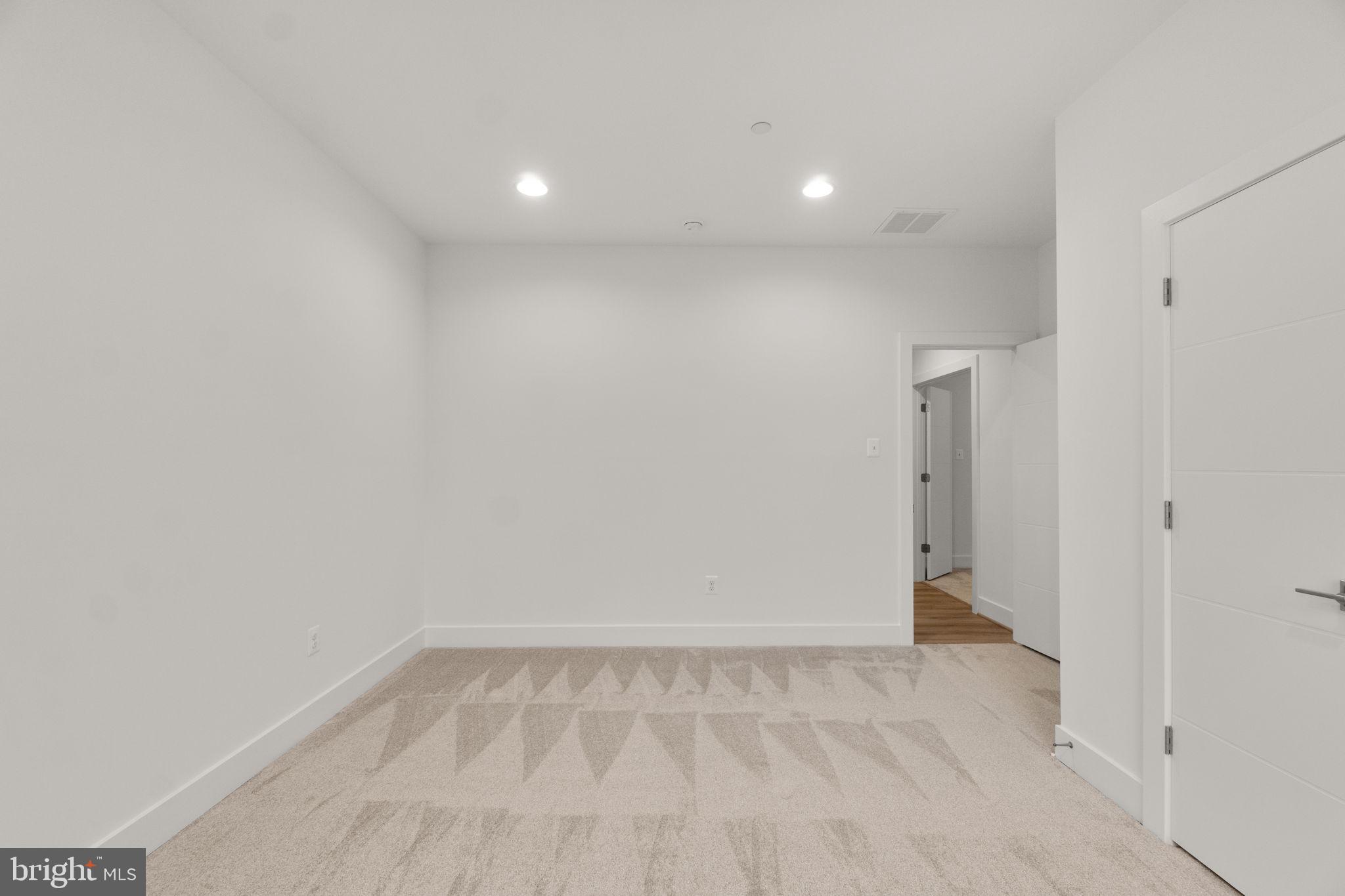 14628 Old Hanover Road, Unit BENTON Reisterstown, MD 21136 - Photo 33 of 69