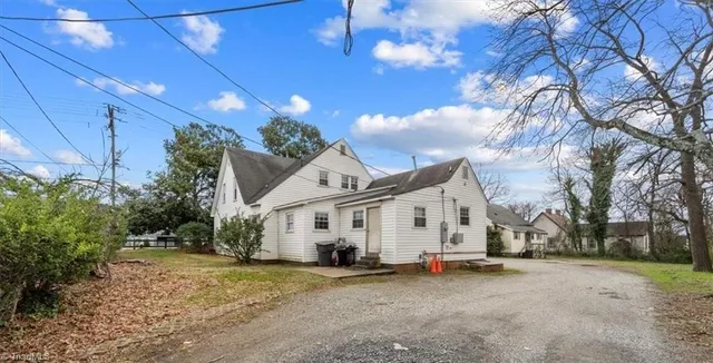 $1,390,000 | 904 Merritt Drive, Greensboro, NC 27407