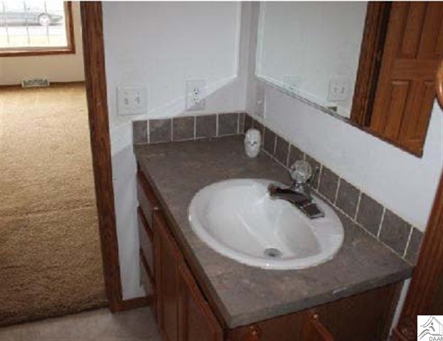 916 North Road Cloquet, MN 55720 - Photo 11 of 17 Gallery Image 11