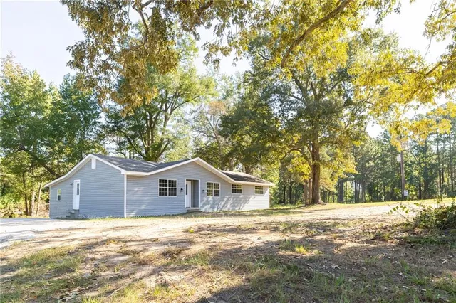 $230,000 | 265 Washboard Road, Ball, LA 71405