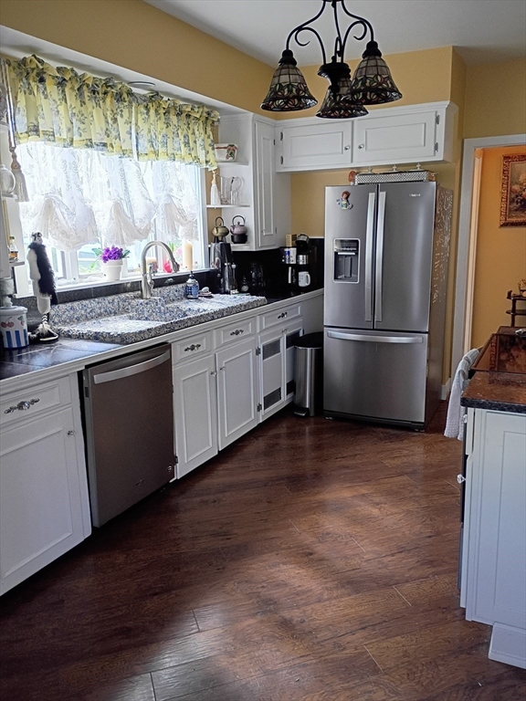 333 Langley Street Fall River, MA 02720 - Photo 12 of 42