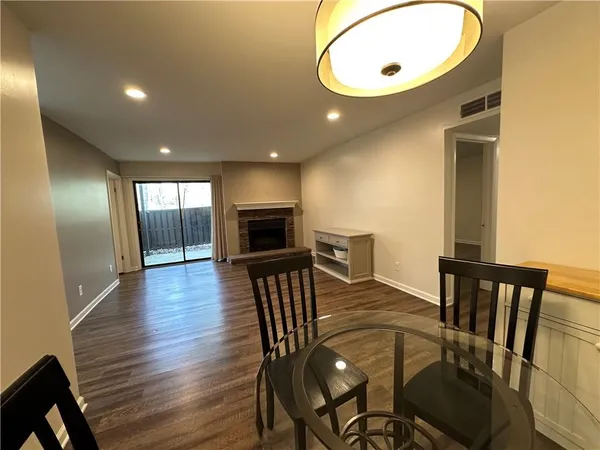 $1,450 | 303 River Run Drive, Sandy Springs, GA 30350
