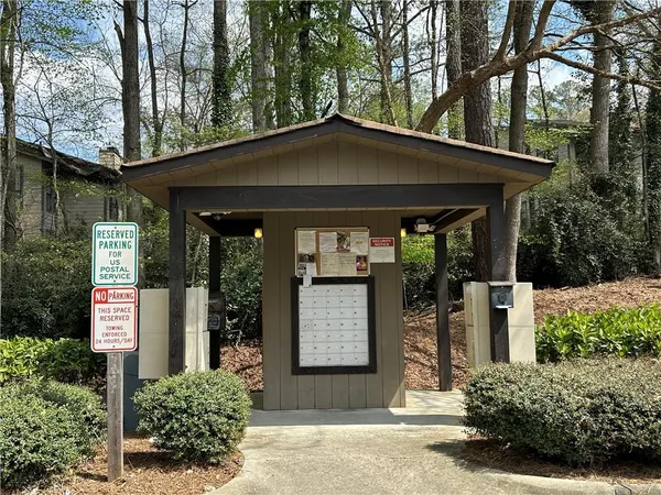 $1,450 | 303 River Run Drive, Sandy Springs, GA 30350