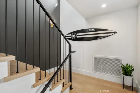 $4,500,000 | 319 1/2 Jasmine Avenue, Corona del Mar, CA 92625