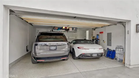 $4,500,000 | 319 1/2 Jasmine Avenue, Corona del Mar, CA 92625