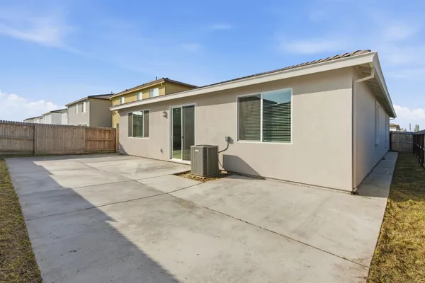 $620,000 | 1808 Tiki Avenue, Manteca, CA 95337