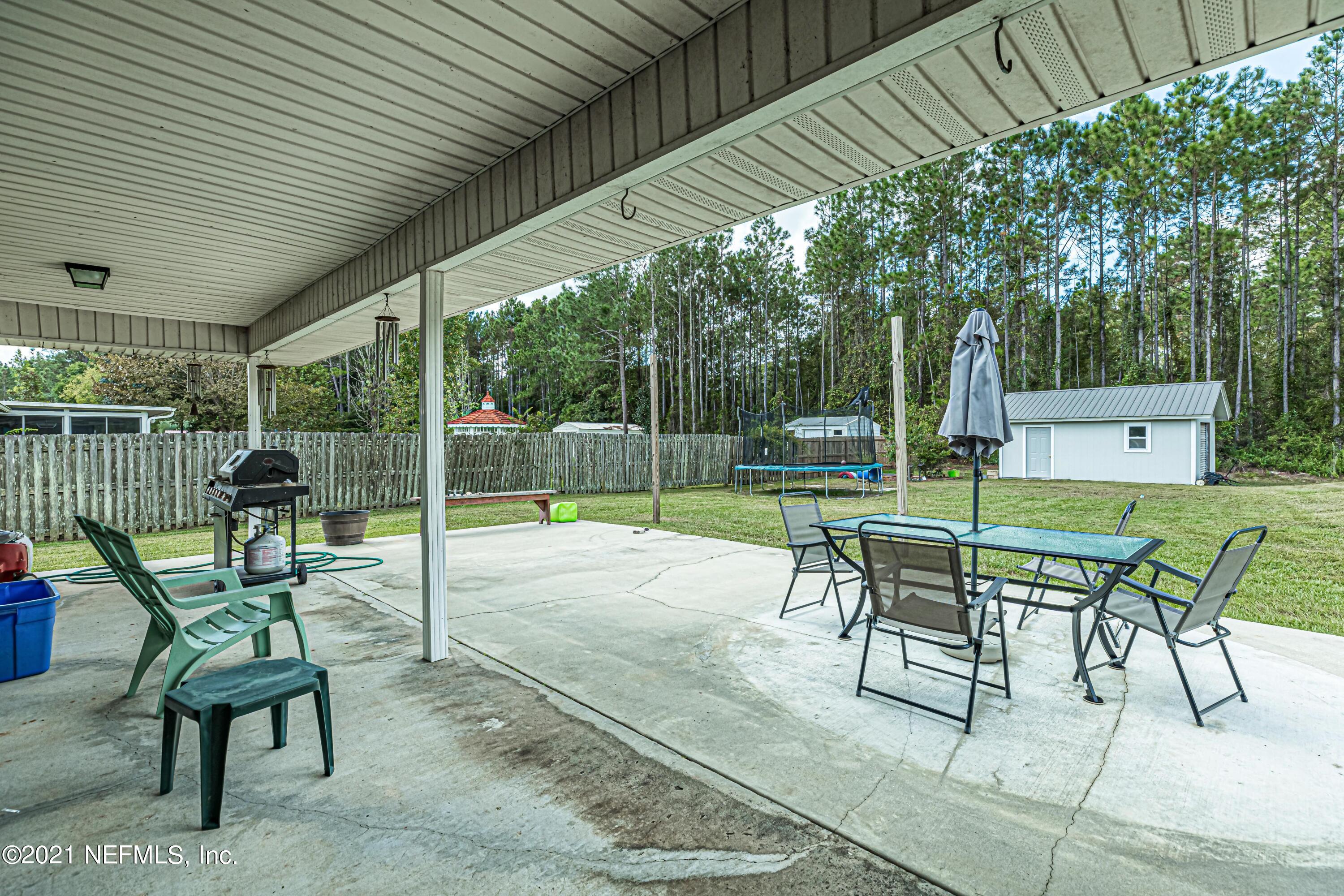 3108 Longleaf Ranch Circle Middleburg, FL 32068 - Photo 31 of 37 31-Rear Patio View