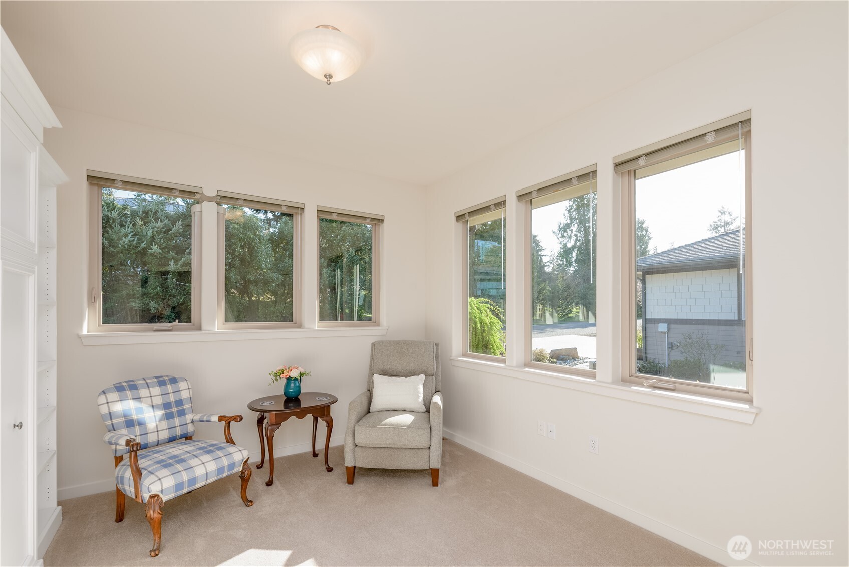 771 Brigadoon Boulevard Sequim, WA 98382 - Photo 37 of 40 a living room with furniture and a large window