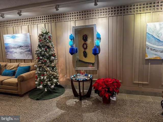 $2,700 | 2141 P Street Northwest, Unit 705, Washington, DC 20037