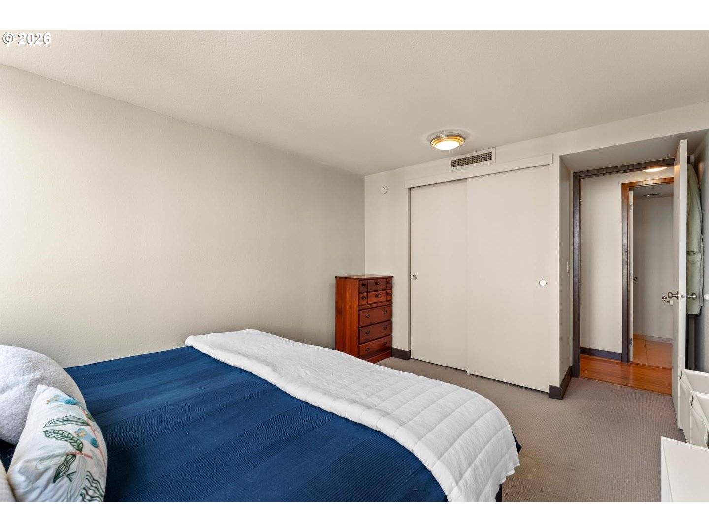 255 Southwest Harrison Street, Unit 11H Portland, OR 97201 - Photo 12 of 31 Gallery Image 12
