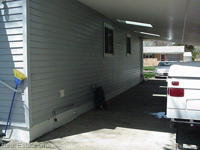 1919 Princeton Road Berkley, MI 48072 - Photo 6 of 24 Carport