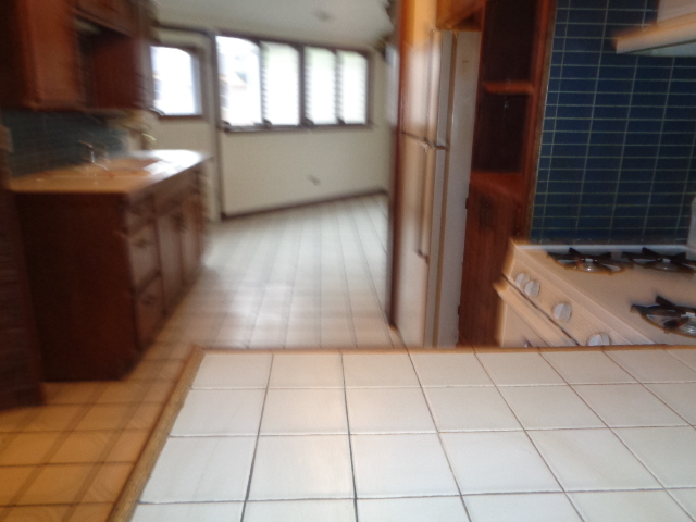 1255 183rd Street Homewood, IL 60430 - Photo 8 of 10 Gallery Image 8