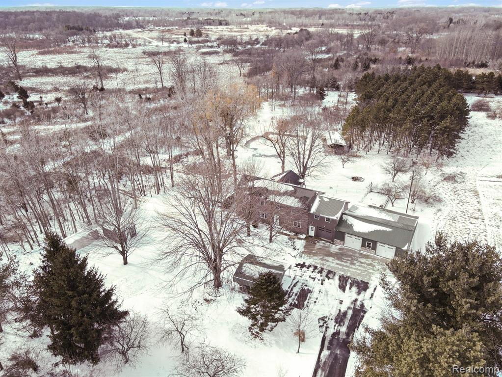 9631 Byron Road Howell, MI 48855 - Photo 45 of 50 Gallery Image 45