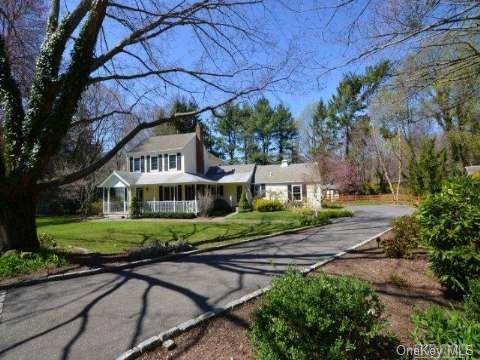 8 Skunk Hollow Road Huntington, NY 11743 - Photo 1 of 1 Gallery Image 1