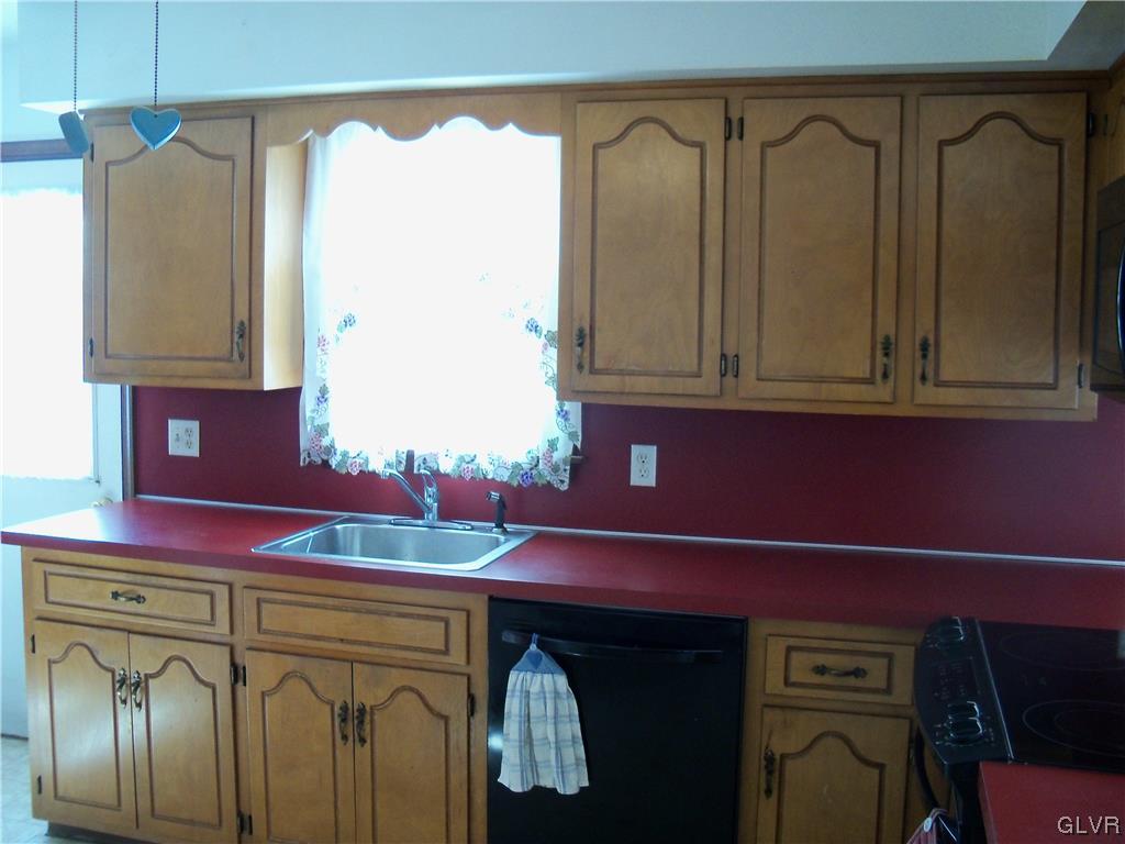 4080 Winfield Terrace Easton, PA 18045 - Photo 12 of 41