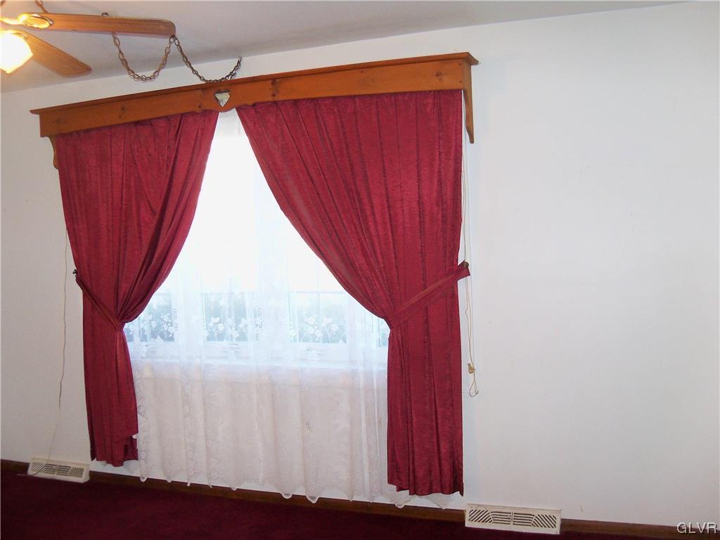 4080 Winfield Terrace Easton, PA 18045 - Photo 18 of 41