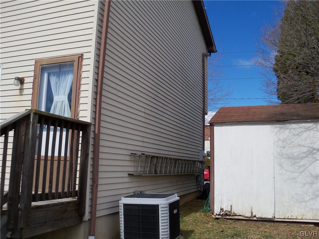 4080 Winfield Terrace Easton, PA 18045 - Photo 5 of 41