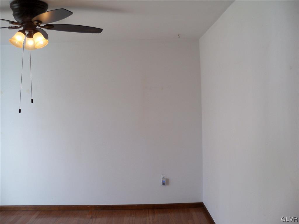 4080 Winfield Terrace Easton, PA 18045 - Photo 9 of 41