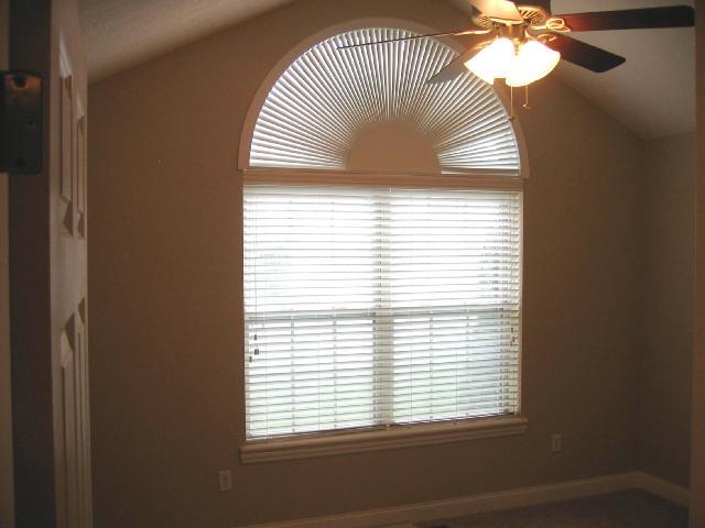 4863 Rays Circle Dublin, OH 43016 - Photo 12 of 18 Gallery Image 12
