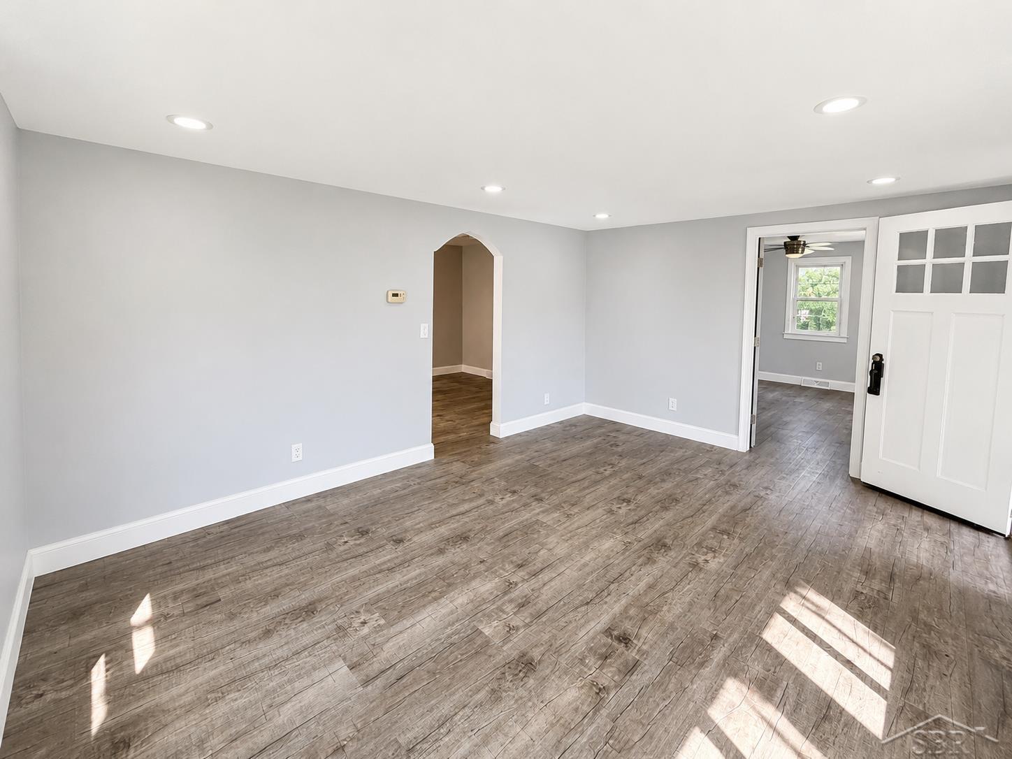 6490 Stroebel Road Saginaw, MI 48609 - Photo 9 of 25