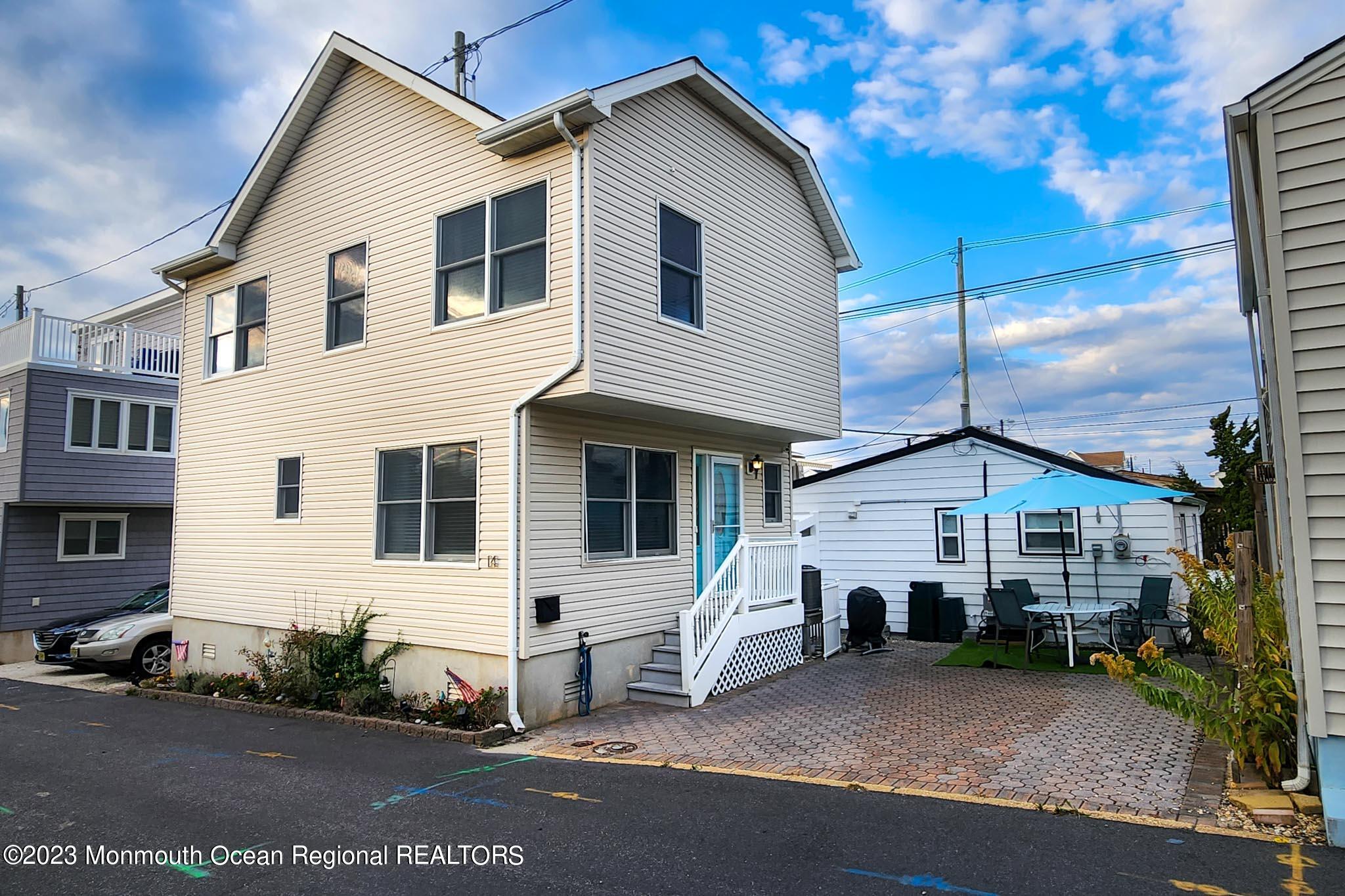 14 East Bay Way Lavallette, NJ 08735 - Photo 1 of 34 00a