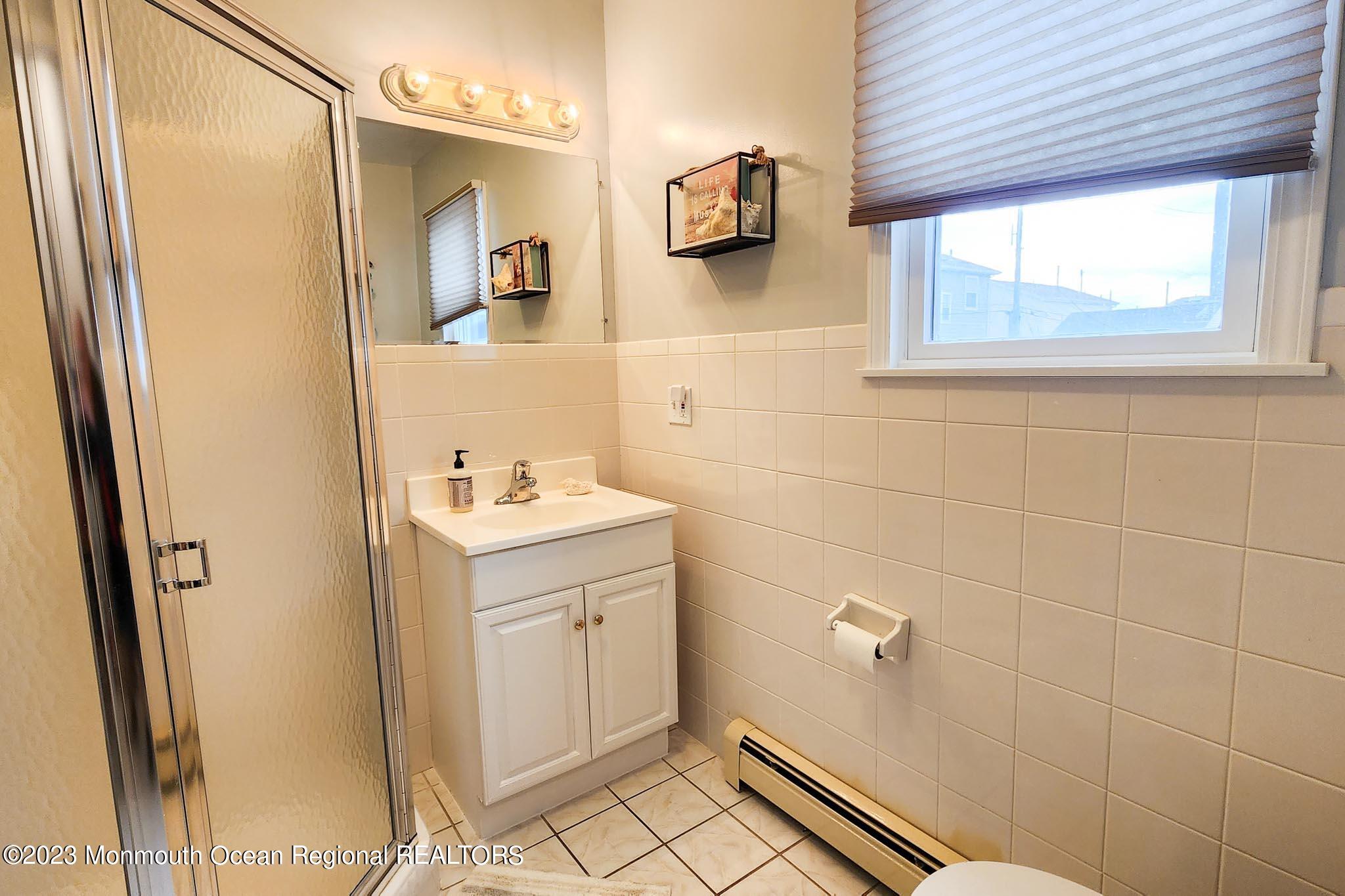 14 East Bay Way Lavallette, NJ 08735 - Photo 18 of 34 20231017_152838