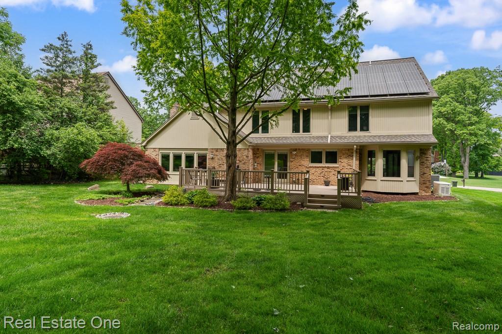 1171 Springwood Lane Rochester, MI 48309 - Photo 28 of 32 1171 Springwood_MLS-052.jpg