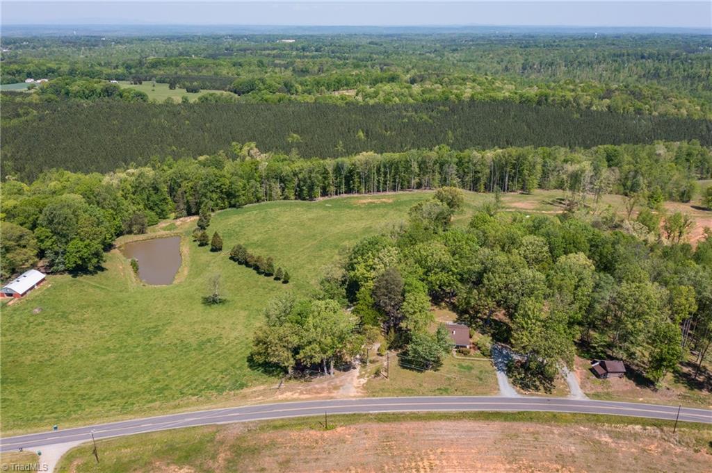 1291 B Simpson Road Stokesdale, NC 27357 - Photo 6 of 7 Gallery Image 6