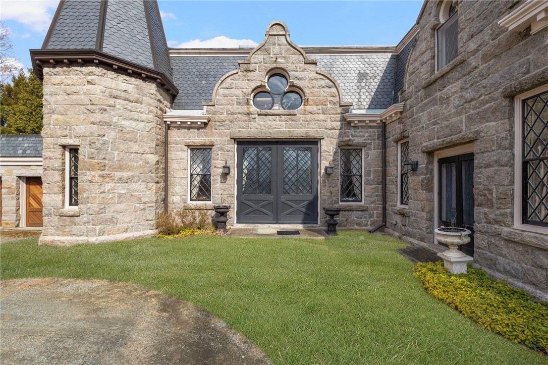 60 Old Beach Road Newport, RI 02840 - Photo 21 of 21