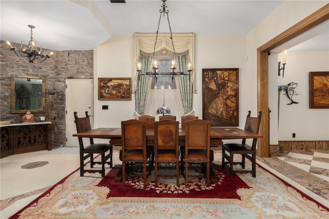 60 Old Beach Road Newport, RI 02840 - Photo 3 of 21