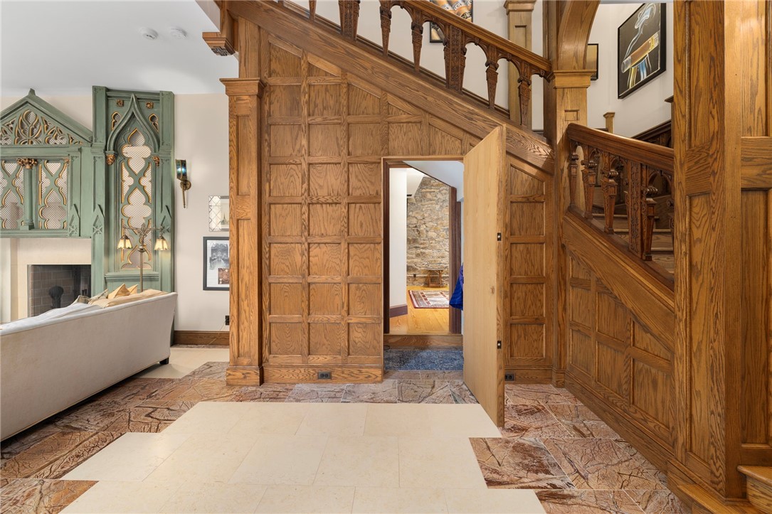 60 Old Beach Road Newport, RI 02840 - Photo 8 of 21