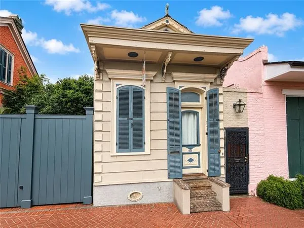 $599,000 | 925 St Louis Street, New Orleans, LA 70112