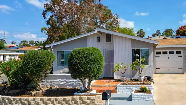 $650,000 | 3154 Buena Hills Drive, Oceanside, CA 92056