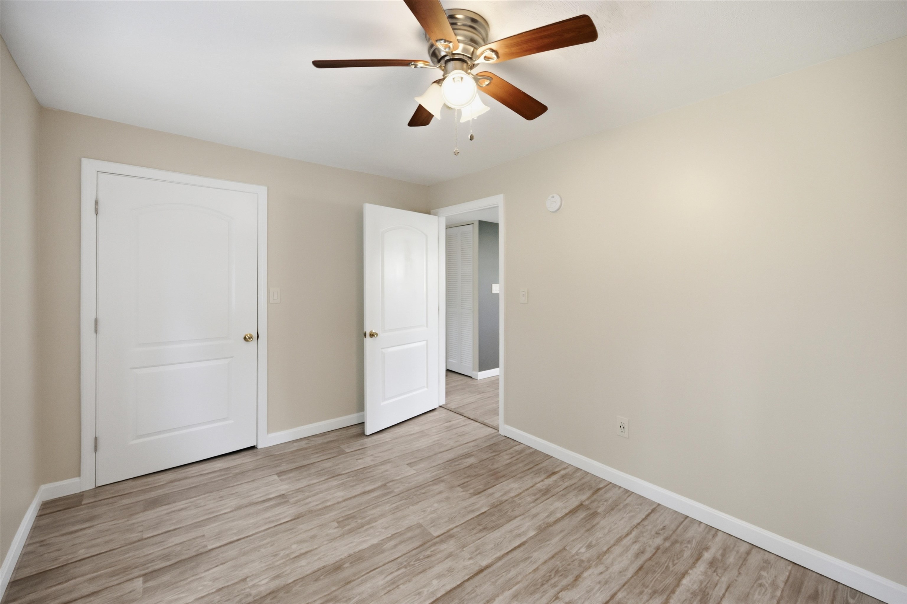 31 Page Road, Unit 14 Litchfield, NH 03052 - Photo 21 of 32