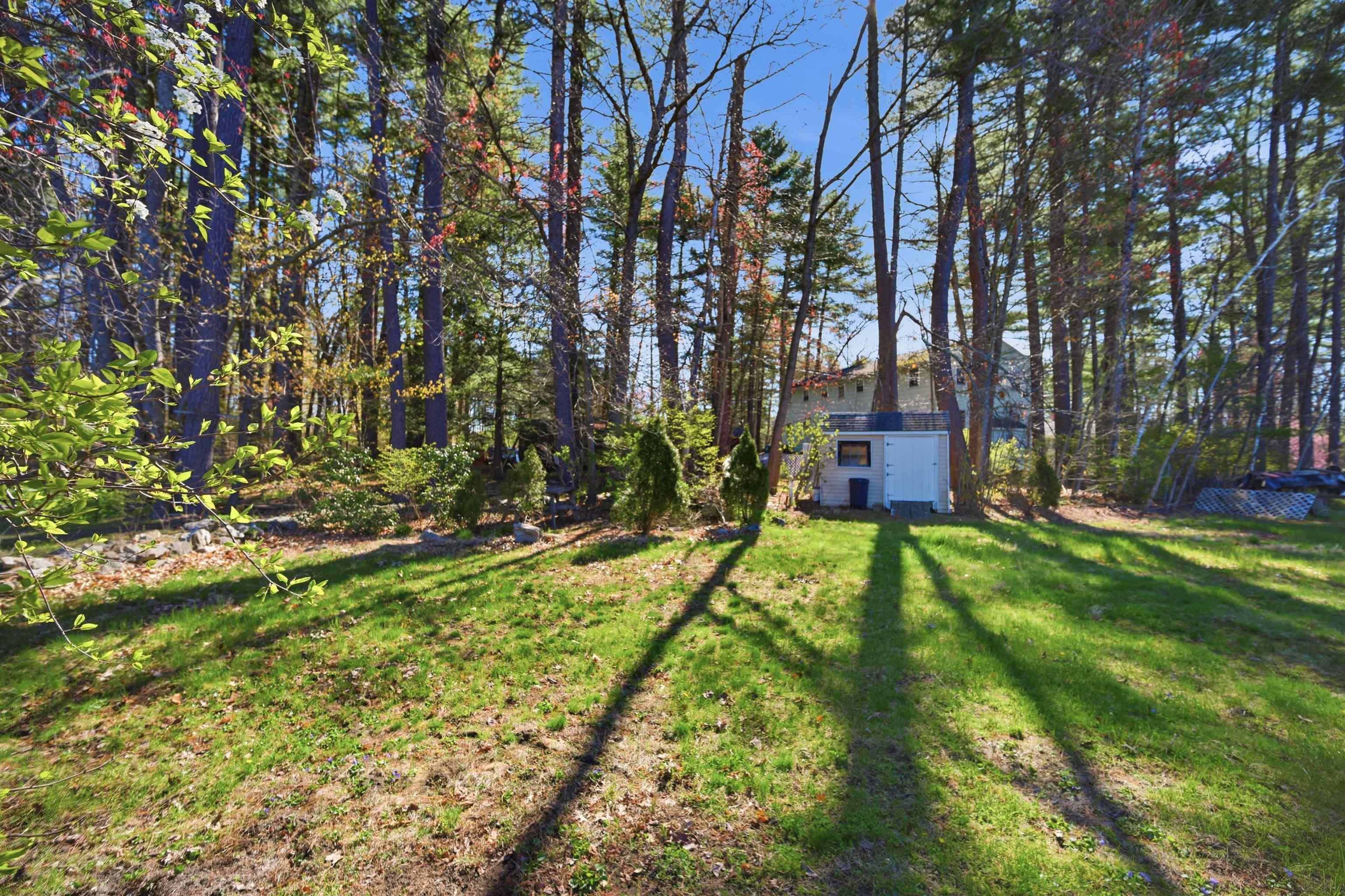 31 Page Road, Unit 14 Litchfield, NH 03052 - Photo 30 of 32
