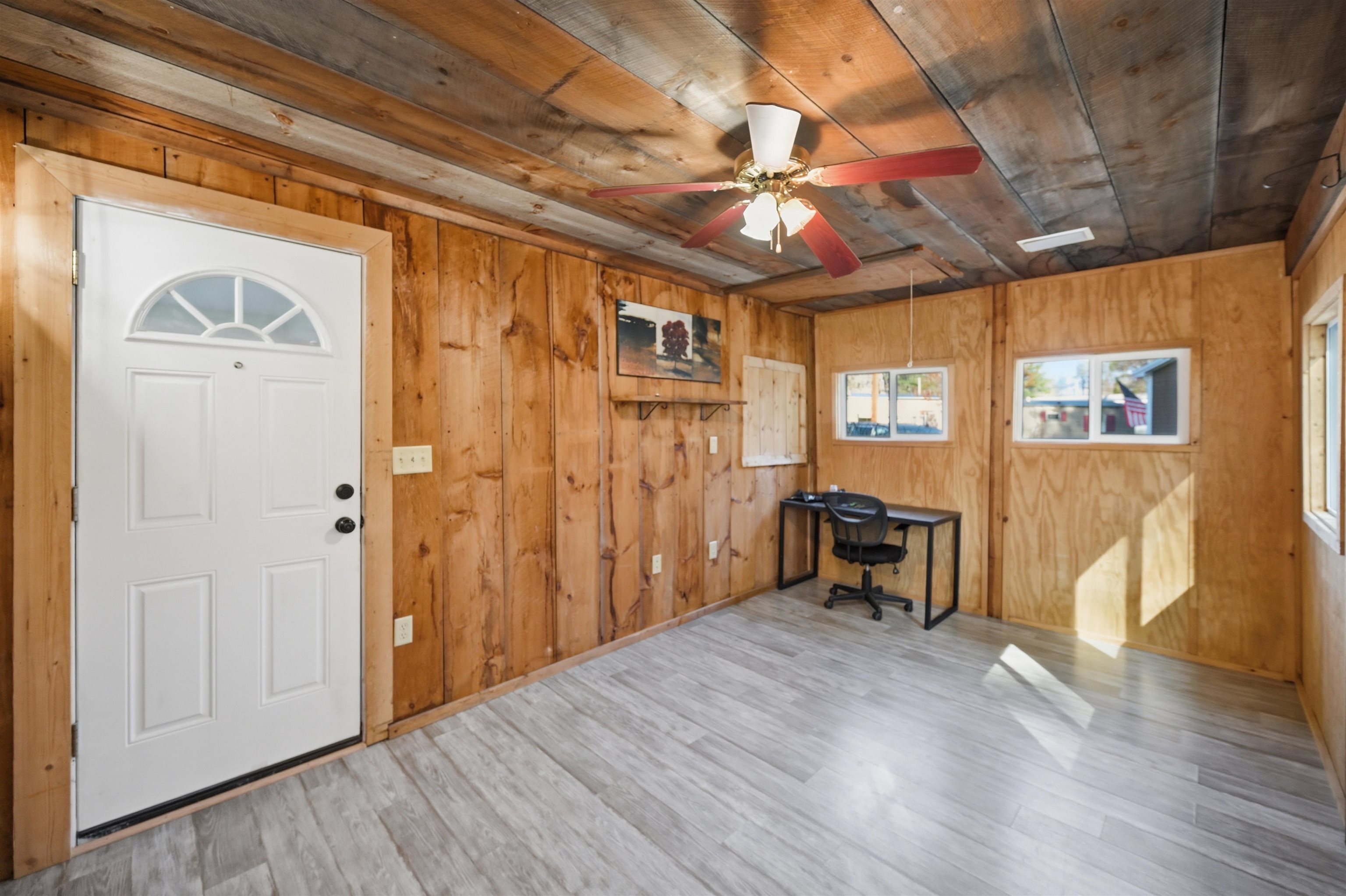 31 Page Road, Unit 14 Litchfield, NH 03052 - Photo 5 of 32