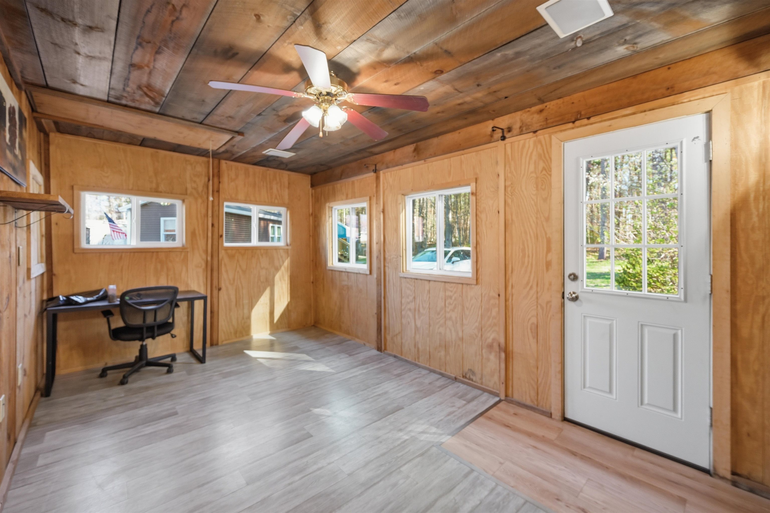 31 Page Road, Unit 14 Litchfield, NH 03052 - Photo 7 of 32