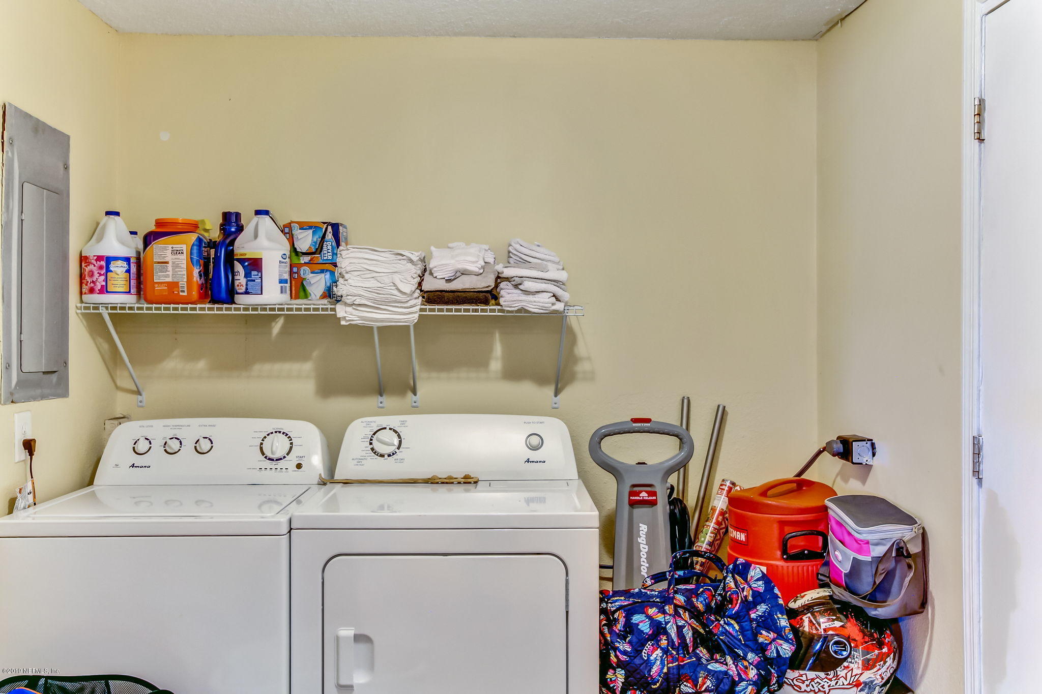 10321 Dobell Road Jacksonville, FL 32246 - Photo 27 of 34 a utility room with dryer and washer