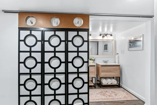 $675,000 | 555 Glen Drive, Madison, WI 53711