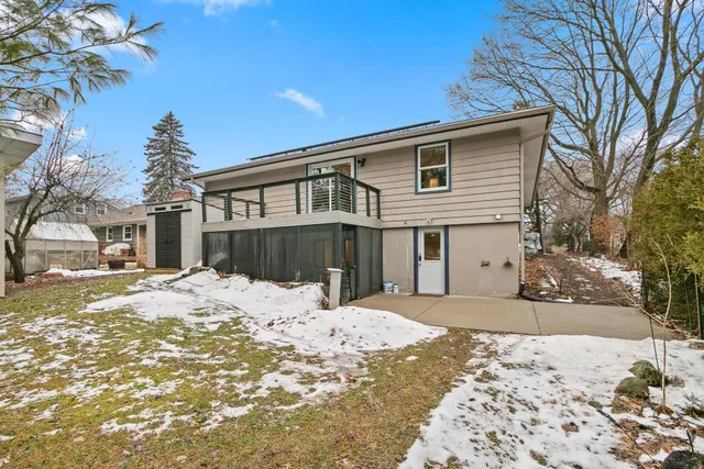 $675,000 | 555 Glen Drive, Madison, WI 53711