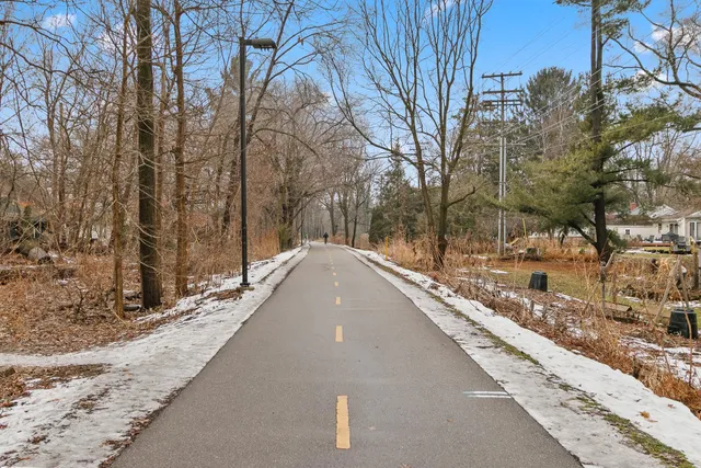 $675,000 | 555 Glen Drive, Madison, WI 53711