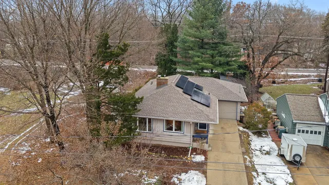 $675,000 | 555 Glen Drive, Madison, WI 53711
