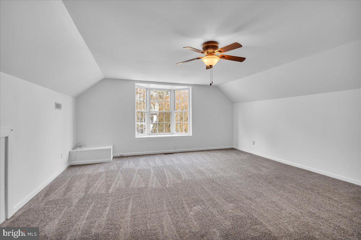 1054 Winslow Road Williamstown, NJ 08094 - Photo 18 of 35 Gallery Image 18