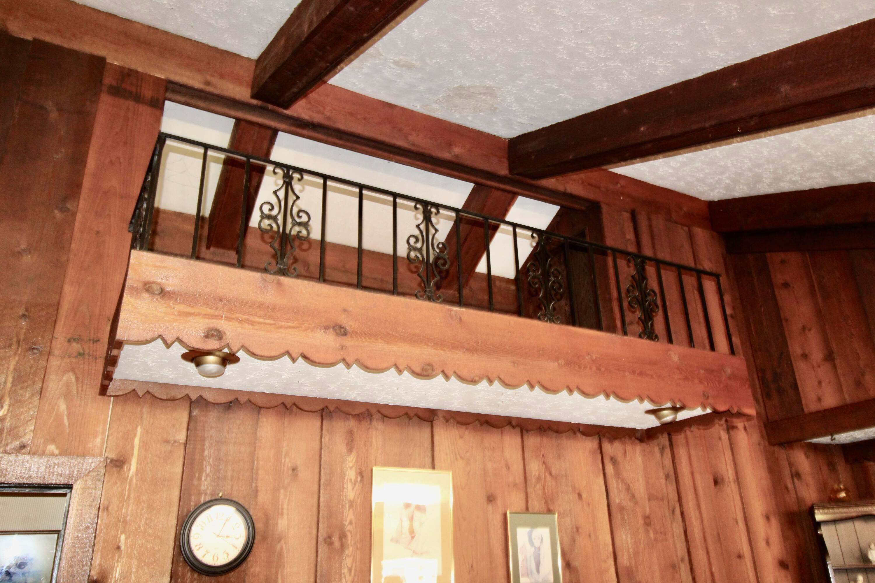 3464-3466 Eakin Road Columbus, OH 43204 - Photo 6 of 51 Access to attic