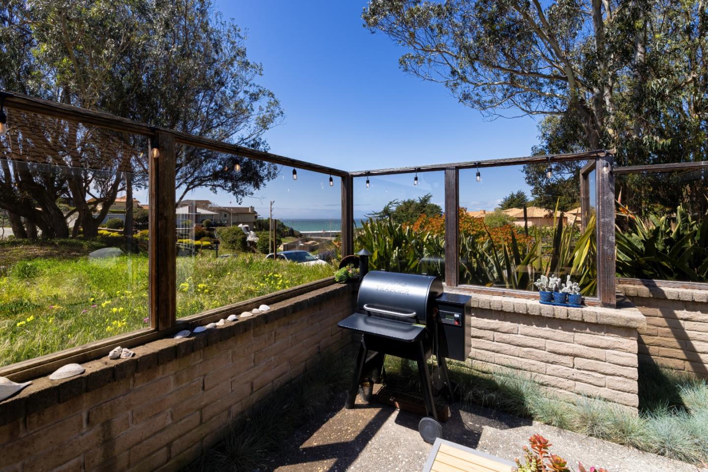 157 Oceanview Drive Watsonville, CA 95076 - Photo 14 of 25 a view of outdoor seating area with furniture and garden