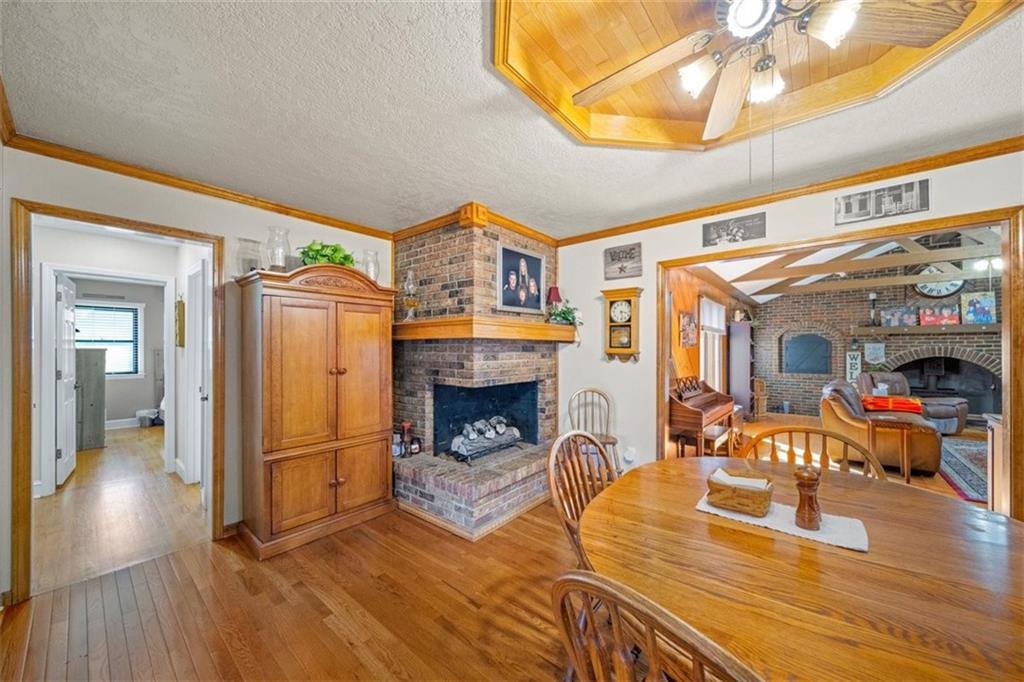 15590 Antioch Road Overland Park, KS 66221 - Photo 18 of 58