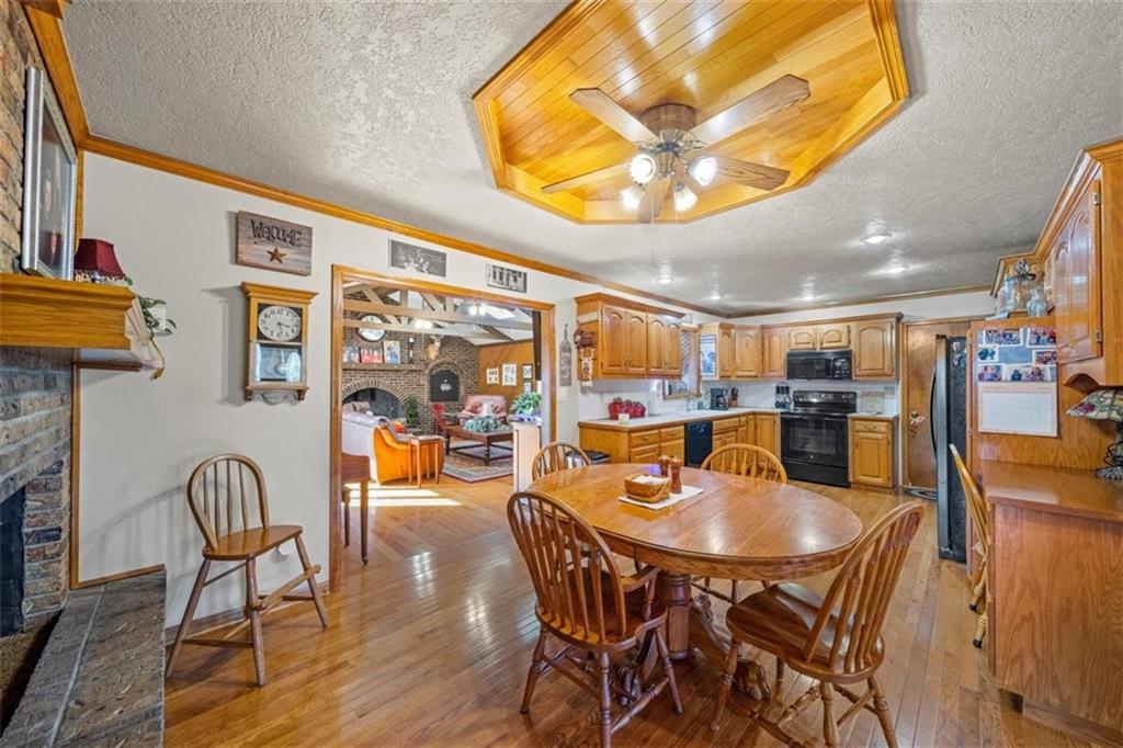 15590 Antioch Road Overland Park, KS 66221 - Photo 19 of 58