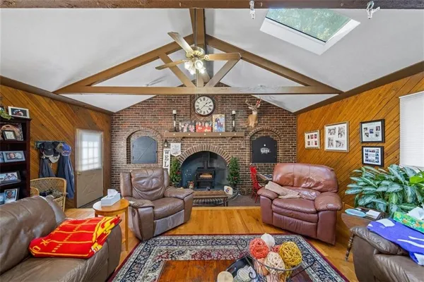 $895,000 | 15590 Antioch Road, Overland Park, KS 66221